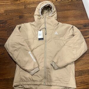 Nike ACG Rope De Dope Full Zip Insulated Jacket Beige Men's Med NWT